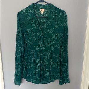 Mossimo Supply Co. Green Buttoned Long Sleeve Blouse
